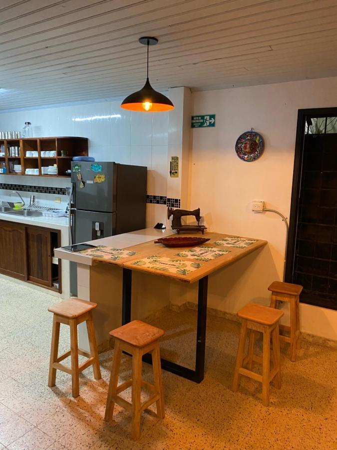 Tambo Hostel Leticia Eksteriør bilde